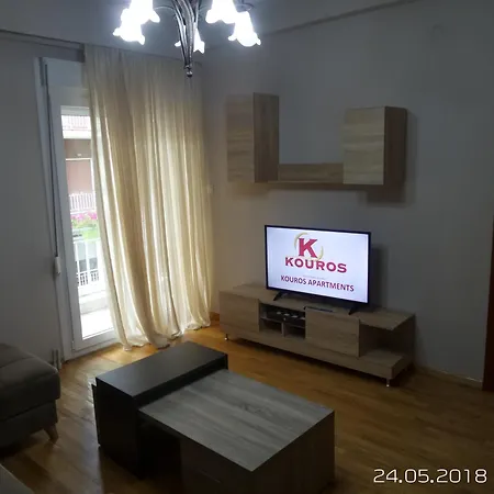 Kouros Center Apartment