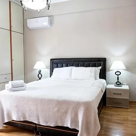 Apartment Kouros Center *