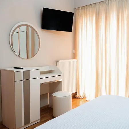Kouros Center Apartment *