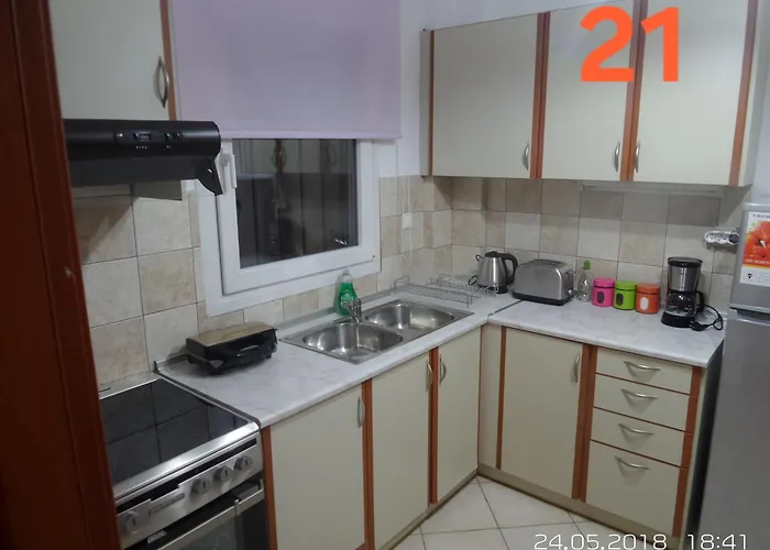 Kouros Center Apartment