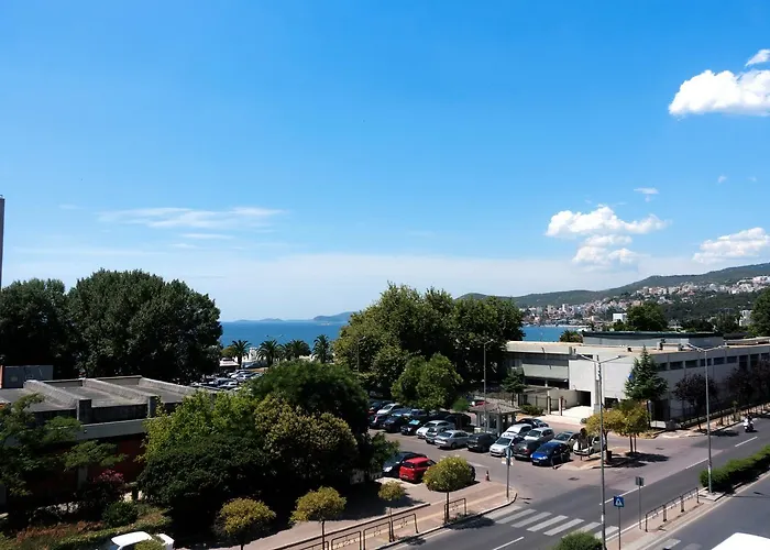 Kouros Center Kavala